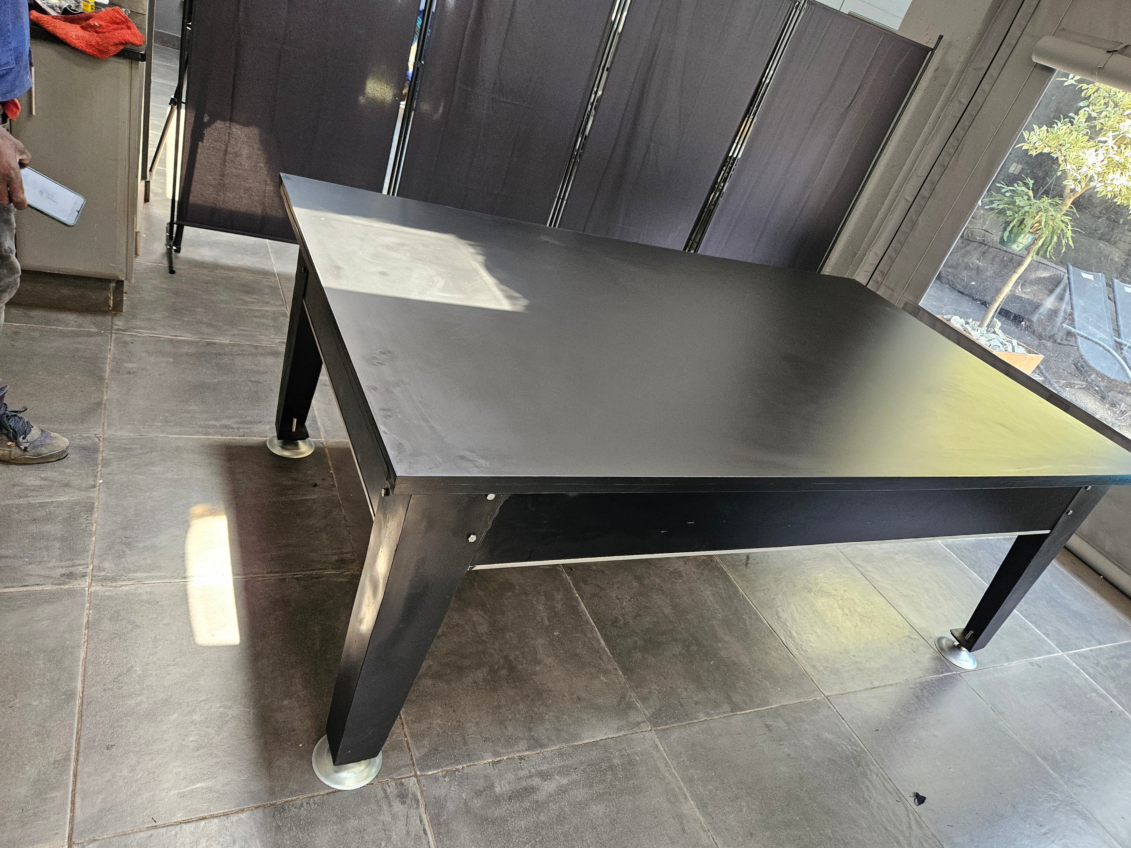 Home use pool table